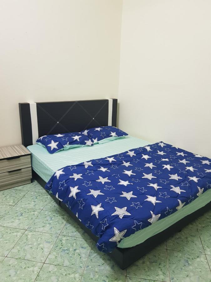 Homestay Che Wan Kuantan Eksteriør bilde
